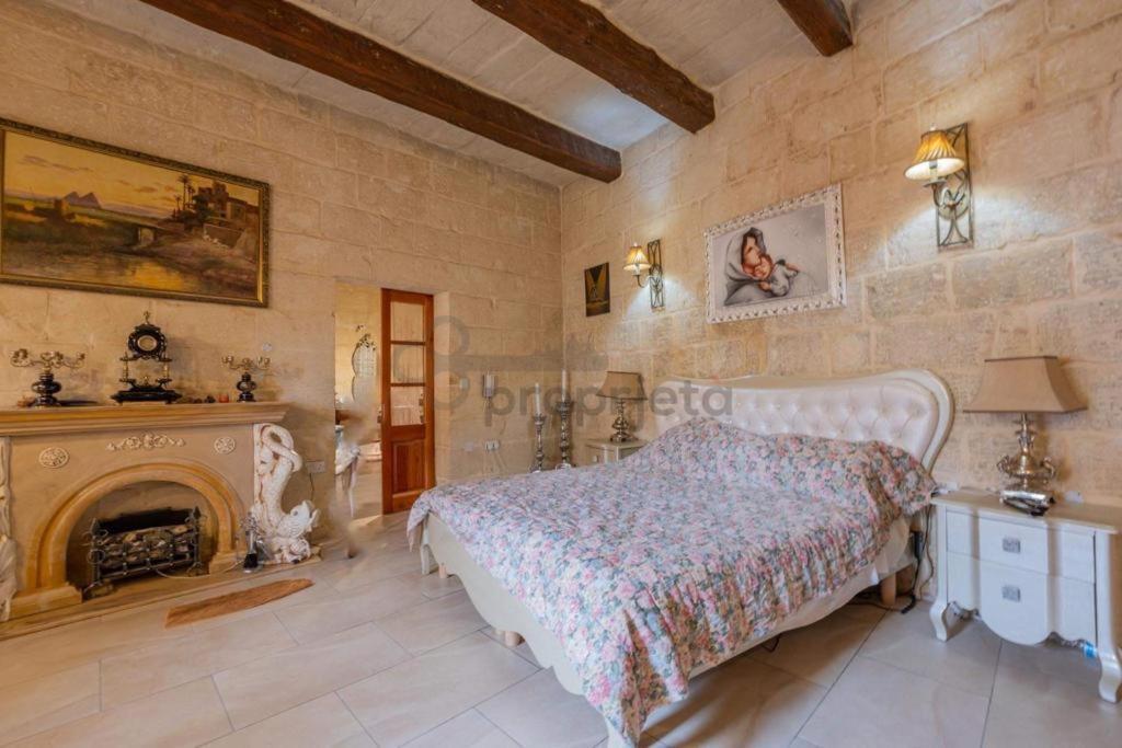 Vintage Farmhouse Qormi Eksteriør billede