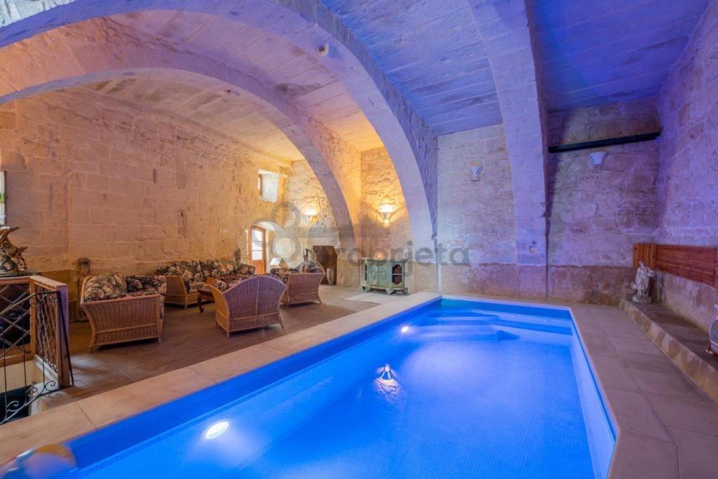 Vintage Farmhouse Qormi Eksteriør billede